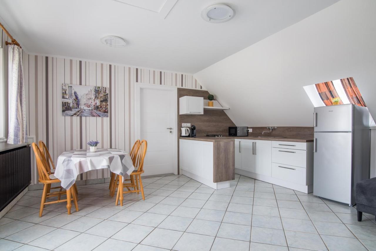 Nemes Apartmanhaz Heviz Bagian luar foto