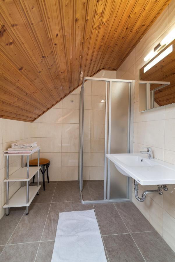 Nemes Apartmanhaz Heviz Bagian luar foto