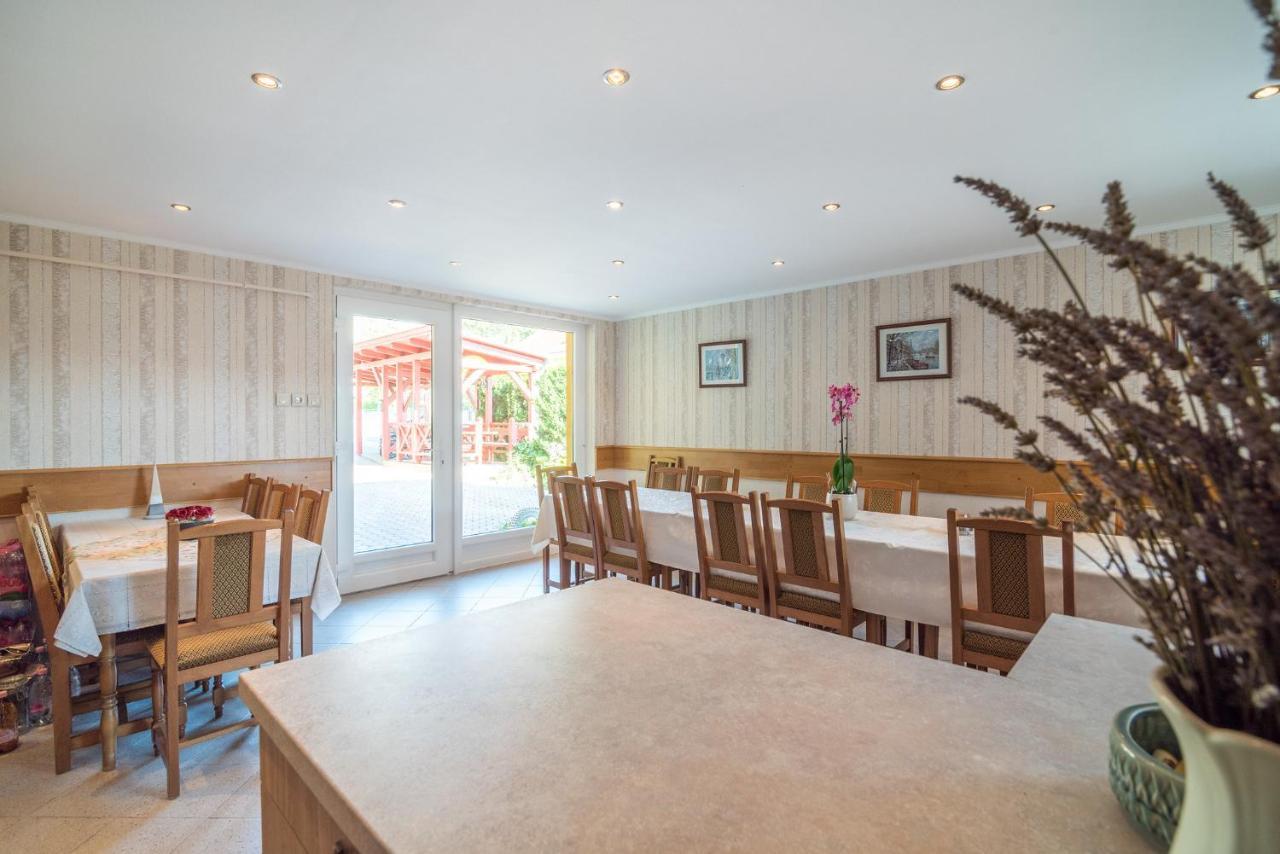 Nemes Apartmanhaz Heviz Bagian luar foto